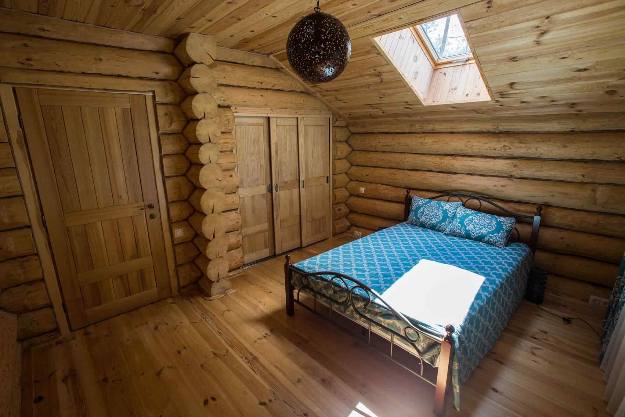Wooden serenity for sleep